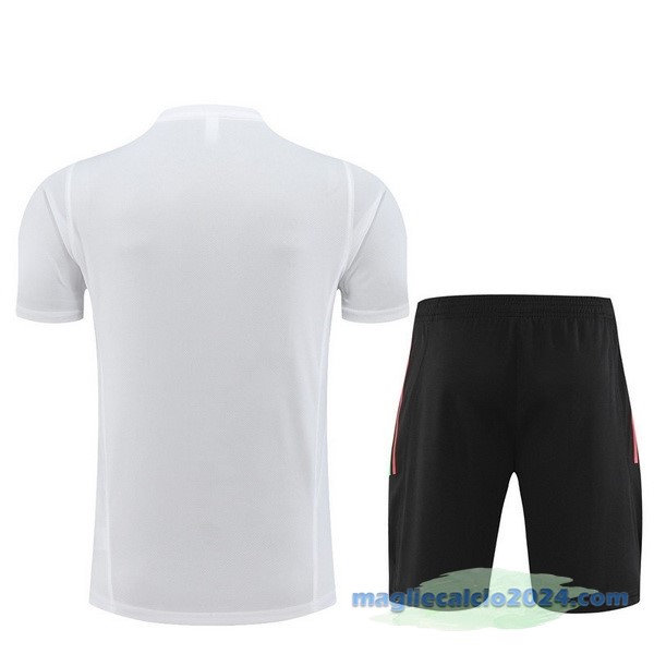 Formazione Set Completo Bambino Manchester United 2022 2023 Bianco Nero Poco Prezzo