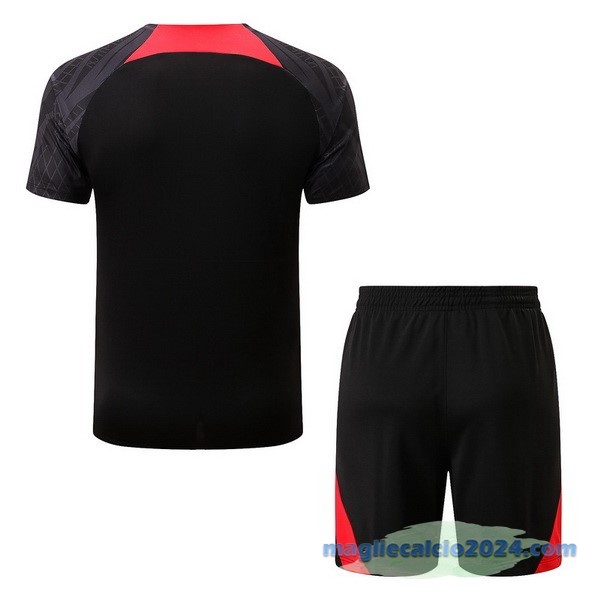 Formazione Set Completo Liverpool 2022 2023 Nero II Rosso Poco Prezzo