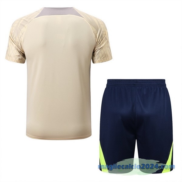 Formazione Set Completo Tottenham Hotspur 2022 2023 Giallo I Nero Poco Prezzo