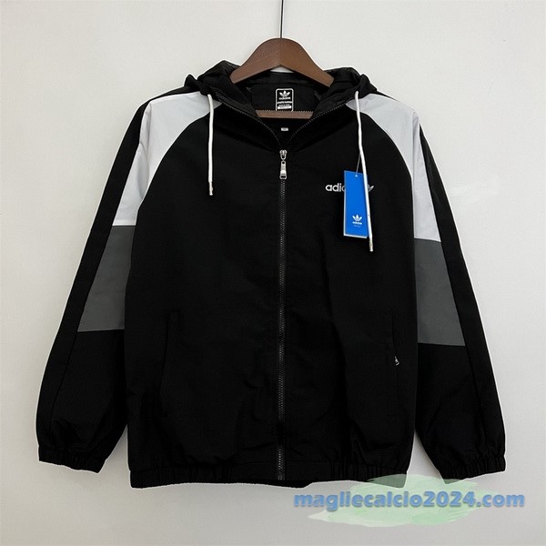 Giacca A vento adidas 2023 Nero Bianco Grigio Poco Prezzo