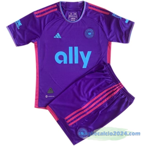 Seconda Conjunto De Uomo Charlotte 2023 2024 Purpureo Poco Prezzo