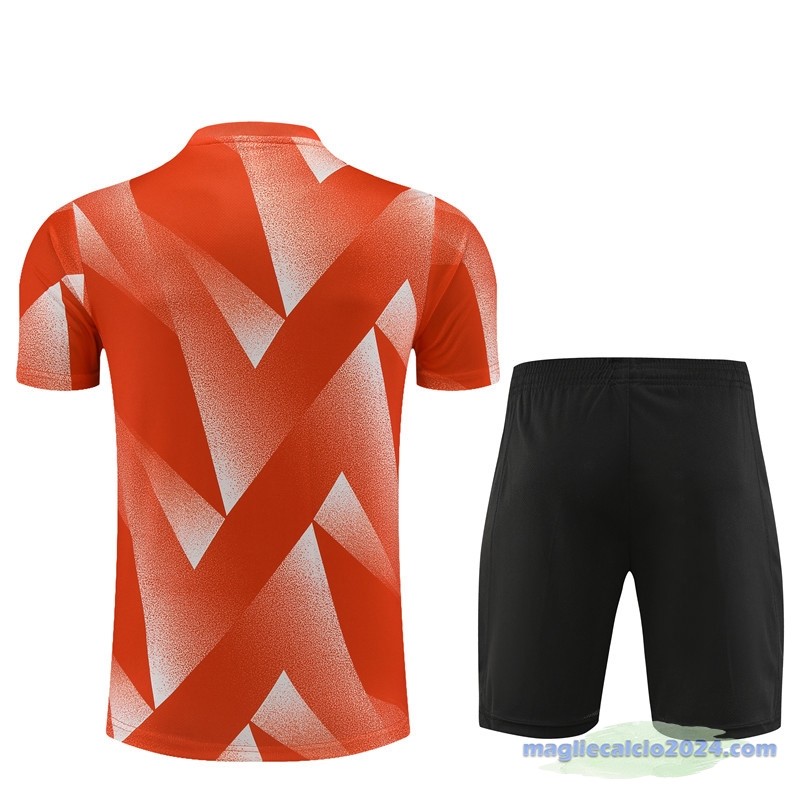 Entrenamiento Set Completo Bambino Bayern Múnich 2023 2024 Arancione Nero Poco Prezzo