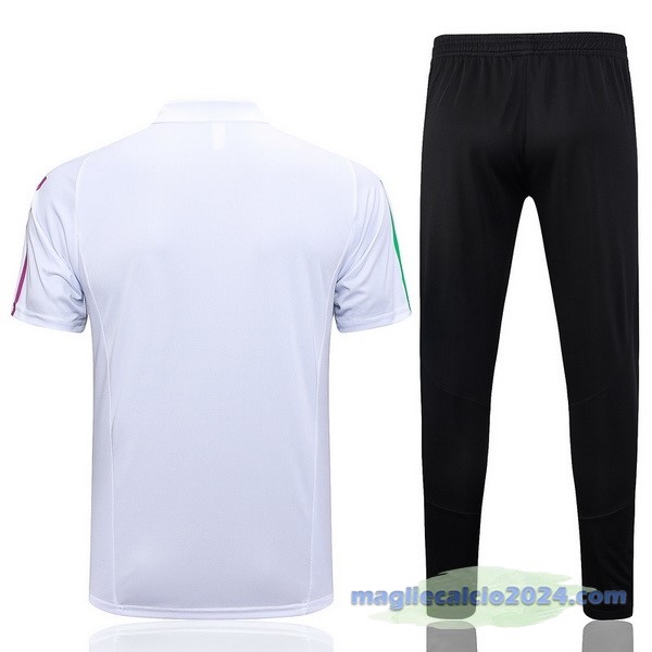 Set Completo Polo Bayern Múnich 2023 2024 Bianco Purpureo Nero Poco Prezzo