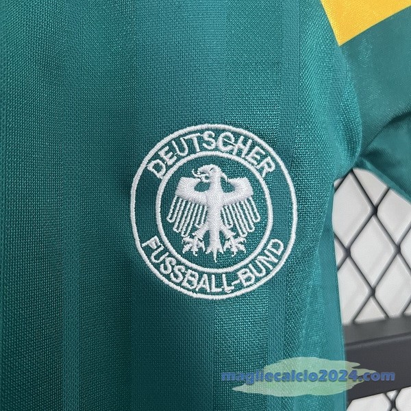 Seconda Conjunto De Bambino Germania Retro 1992 Verde Poco Prezzo