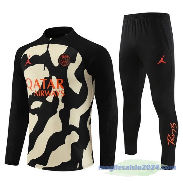 Set Completo Felpa Allenamento Paris Saint Germain 2023 2024 Giallo Nero Arancione Poco Prezzo